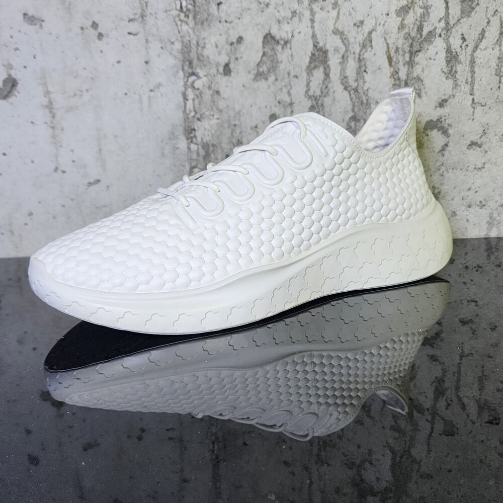 MSRP $249 ECCO therap Men's Leather Sneaker